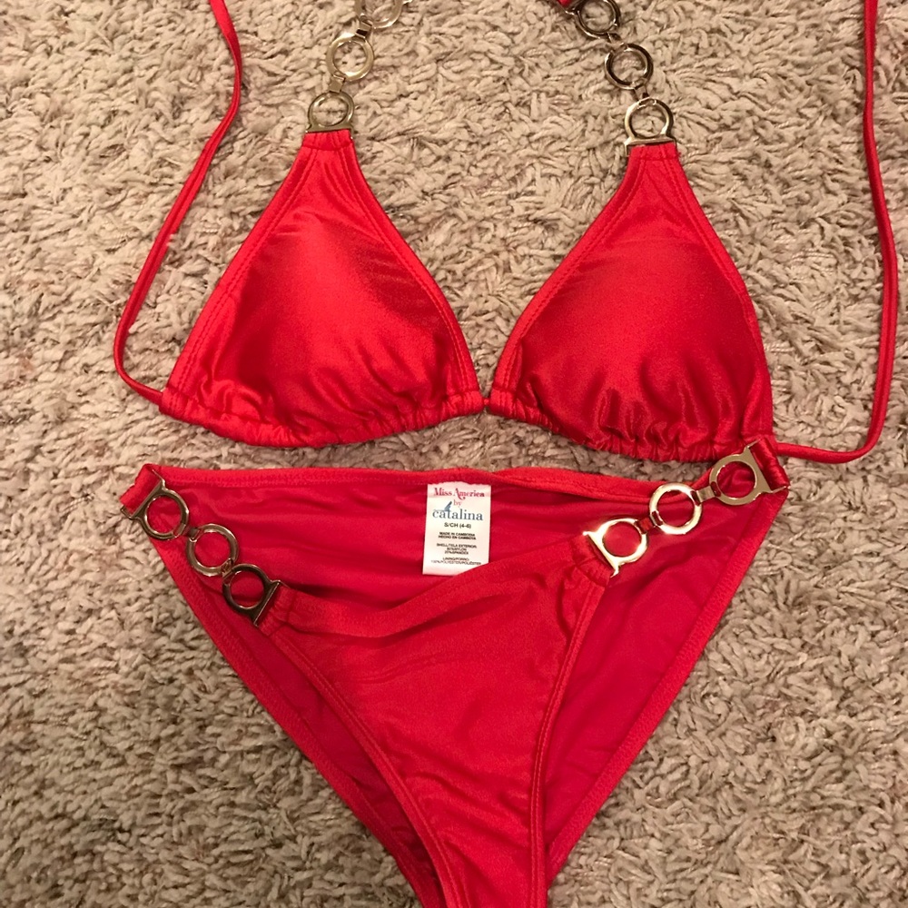 Hot pink bikini